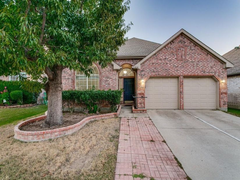 2225  Starleaf Place , Flower Mound Texas 75022