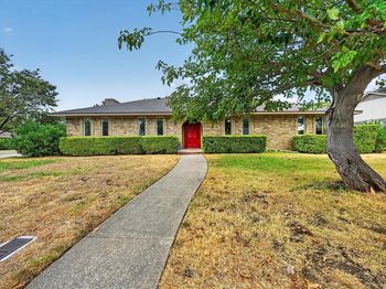 215  Roma Drive 