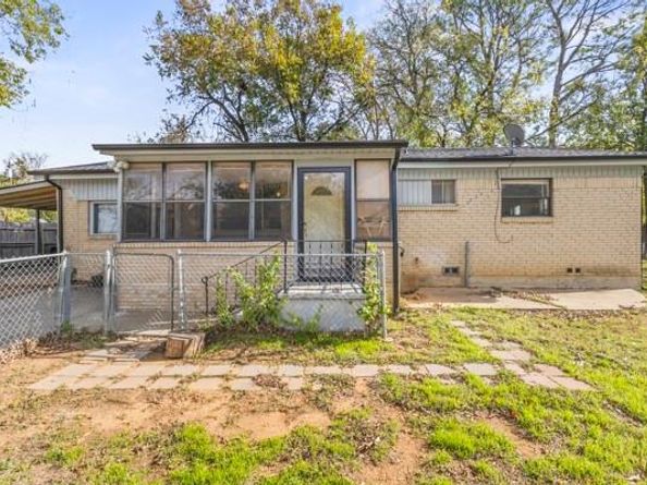 107 S Sheppard Drive , Euless Texas 76040