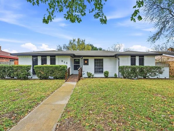 813  Cherry Hills Drive , Lancaster Texas 75134