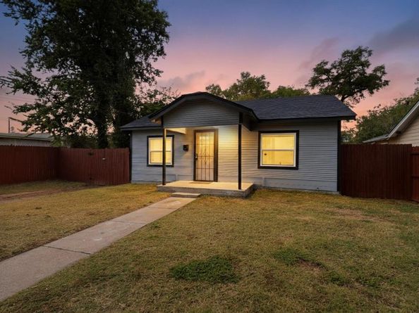 3515  Kenilworth Street , Dallas Texas 75201