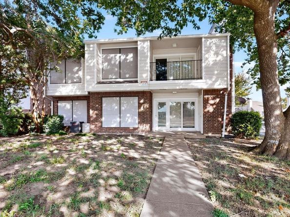5718  Marvin Loving Drive  117, Garland Texas 75043