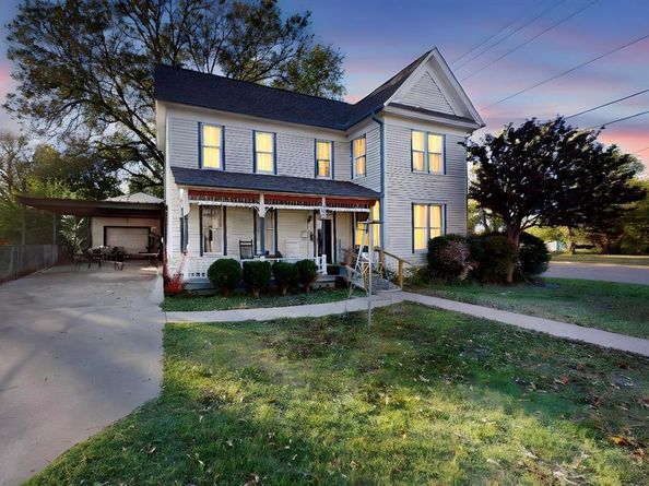 225 N 9th Street , Garland Texas 75040