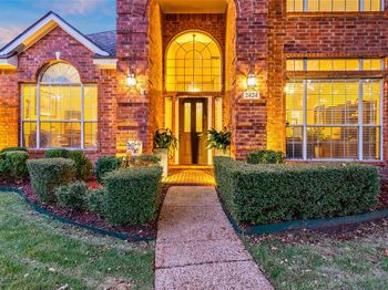 2424  Kittyhawk Drive 