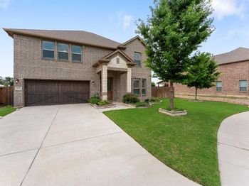 976 E Villas Court 