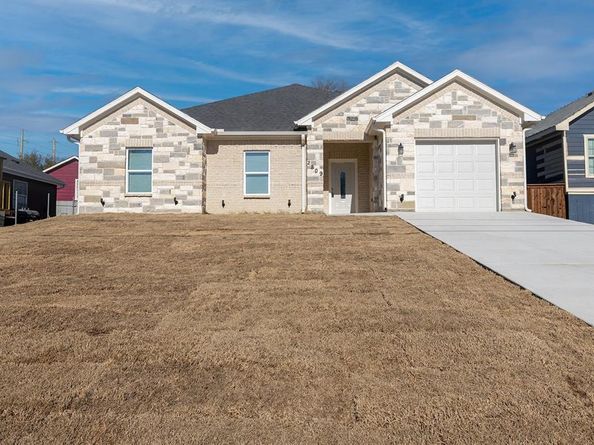 2809  Gooch Street , Dallas Texas 75241