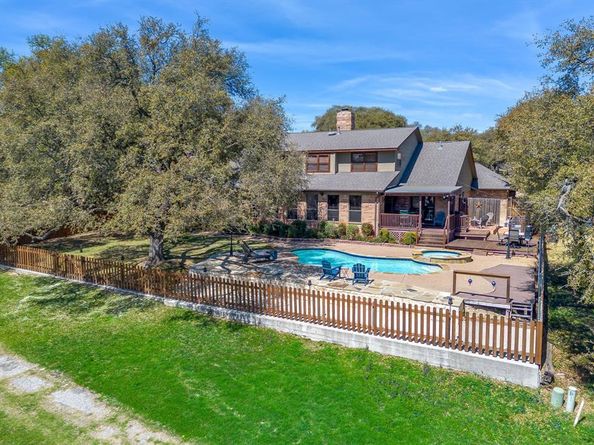 8620  Canyon Crest Road , Fort Worth Texas 76179