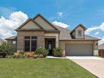 643  Woodridge Drive 