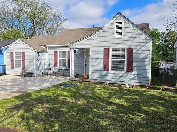 2835  Aster Street , Dallas Texas 75211