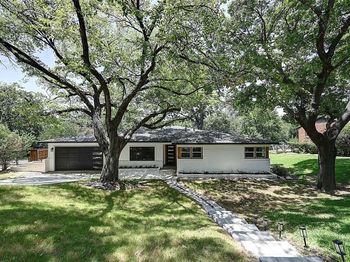 3900  Pelham Road 