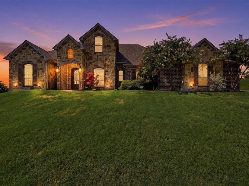 12409  Bella Vino Drive , Fort Worth Texas 76126