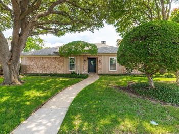 2212  Kirby Drive 