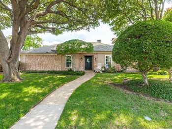 2212  Kirby Drive 