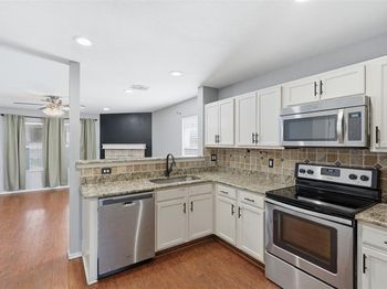 972  Mosaic Drive 