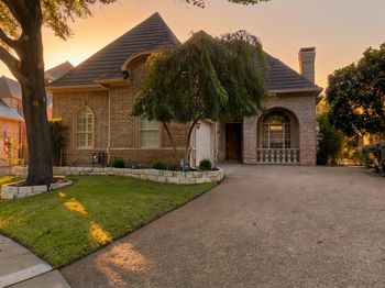 2349  Briar Court 