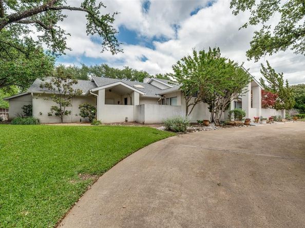 6715  Glenhurst Drive , Dallas Texas 75254