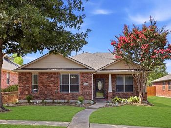 2929  Tangleglen Drive 