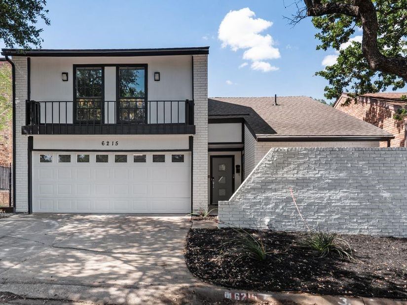 6215  Post Oak Terrace , Fort Worth Texas 76112
