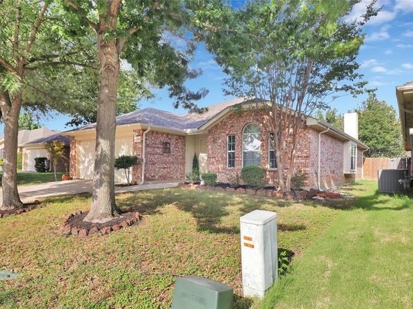 12109  Angel Food Lane , Fort Worth Texas 76244