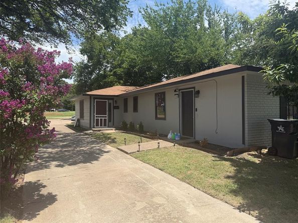 109  Ray Street , Arlington Texas 76010