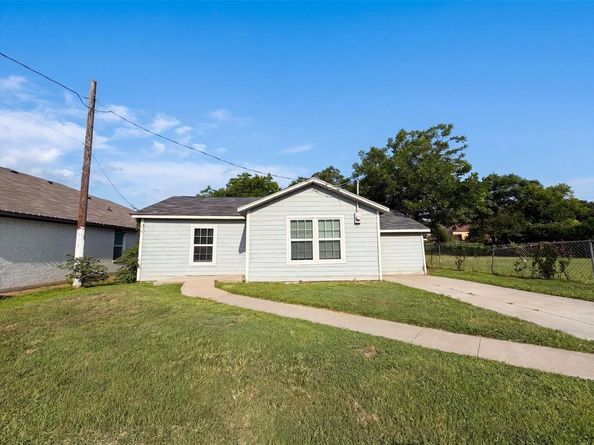 2008  Danner Street , Fort Worth Texas 76105