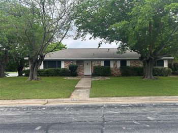 236  Hallbrook Drive 