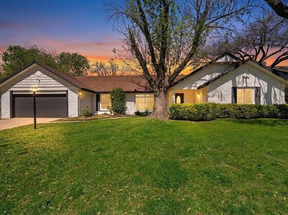 8116  Bangor Drive , Benbrook Texas 76116