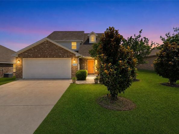 508  Kriston Drive , Azle Texas 76020