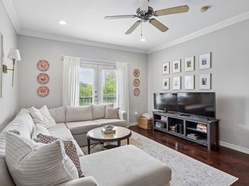 3102  Kings Road 