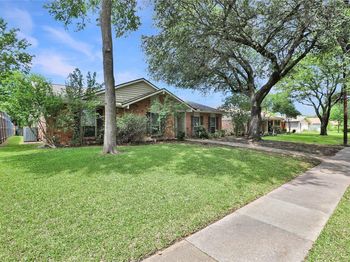 1113  Mossvine Drive 