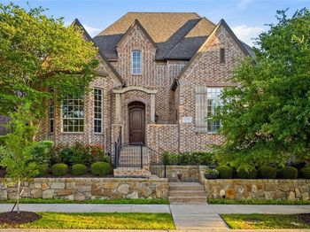 2256  Cardinal Boulevard 