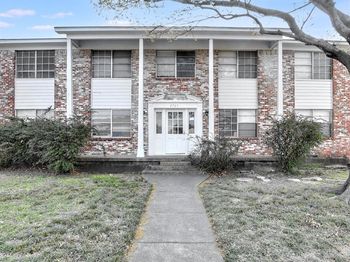2725  Patricia Lane 