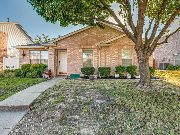 4372  Onyx Drive , Carrollton Texas 75010