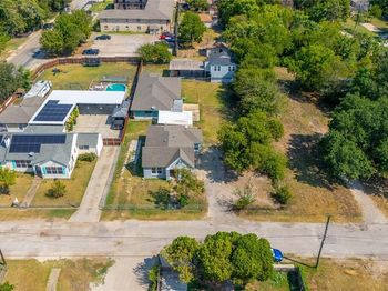 3823  Dempster Avenue 