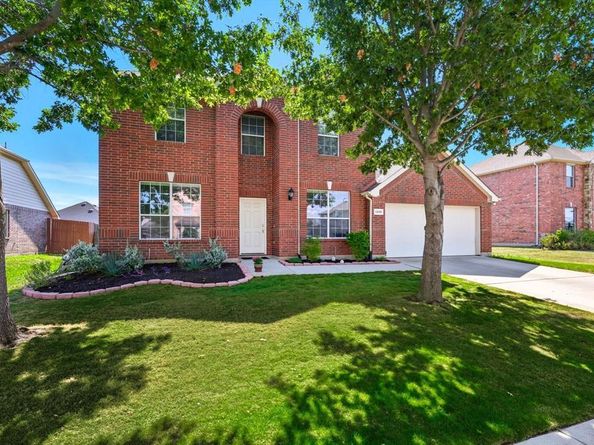 1209  Beau Jake Court , Fort Worth Texas 76052