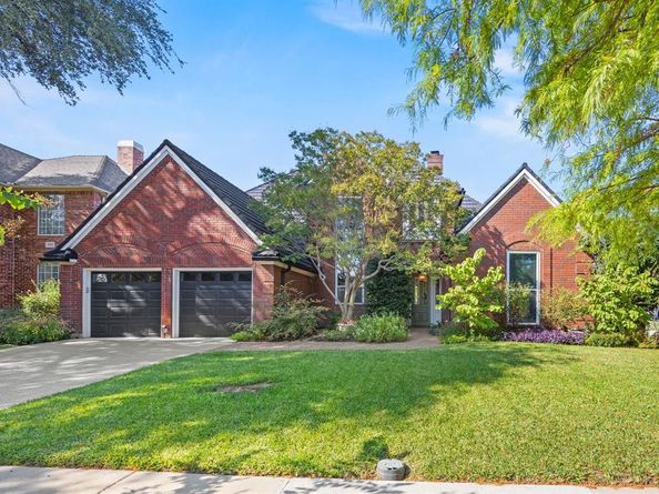 801  Spring Canyon Drive , Irving Texas 75063