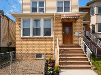 229 5th Street