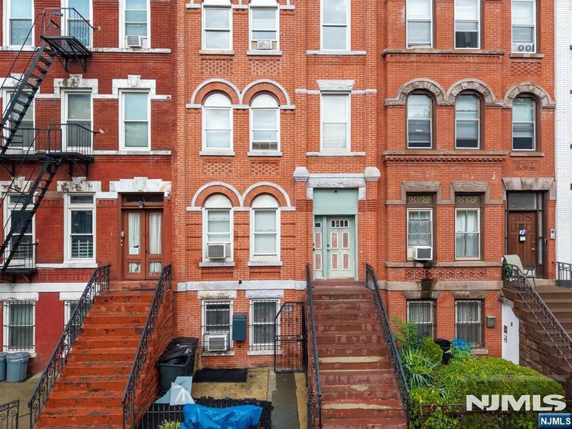 29 Madison Avenue, Jersey City NJ 07304