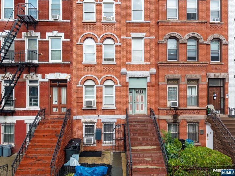 29 Madison Avenue, Jersey City NJ 07304