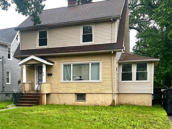 49 Oakland Street