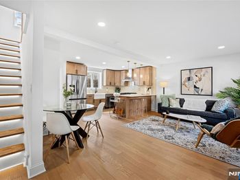419 2nd Street