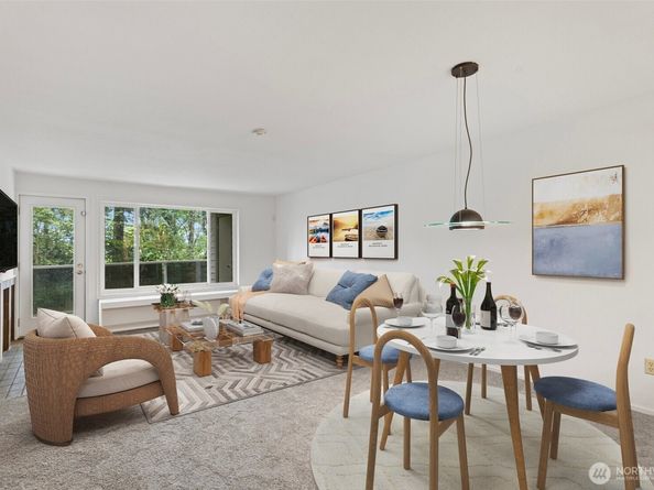 15734 NE 70th Ct 15734, Redmond WA 98052