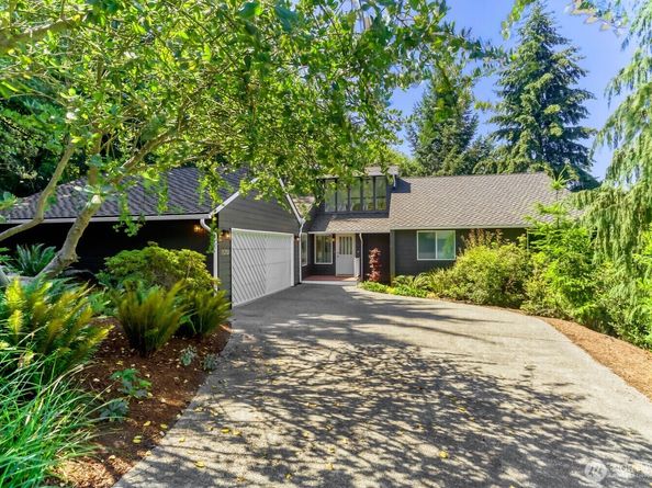 15301 SE 48th Drive, Bellevue WA 98006