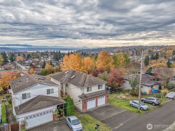 7972 39th Avenue S, Seattle WA 98118