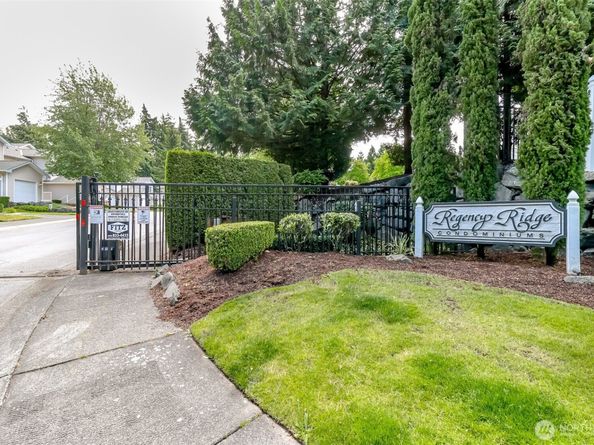 2037 S 368th Place, Federal Way WA 98003