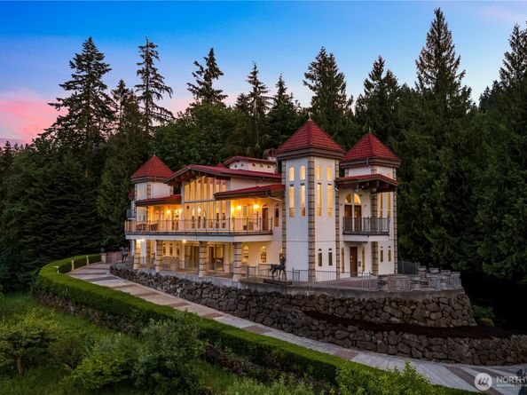 5454 194th Avenue SE, Issaquah WA 98027