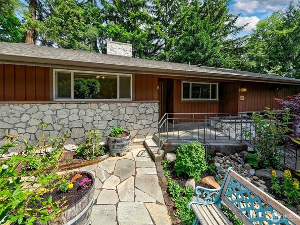 1108 NE 106th Street, Seattle WA 98125