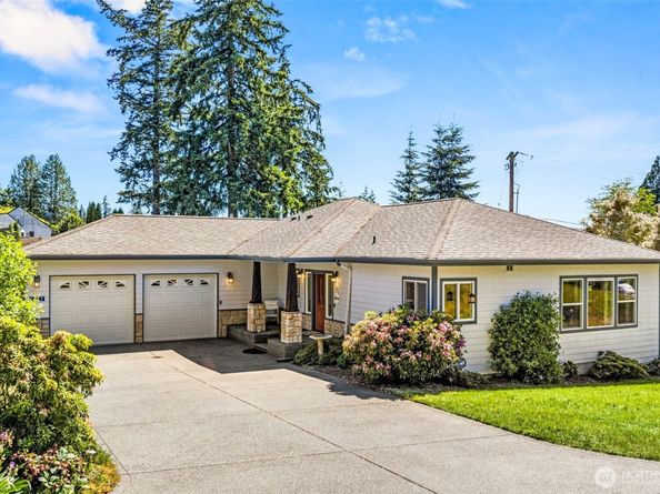 1987 NW Rampart Ridge Court, Bremerton WA 98311