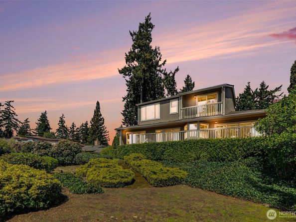 10917 80th Place NE, Kirkland WA 98034