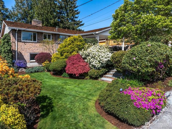 20811 8th Ave S, Des Moines WA 98198